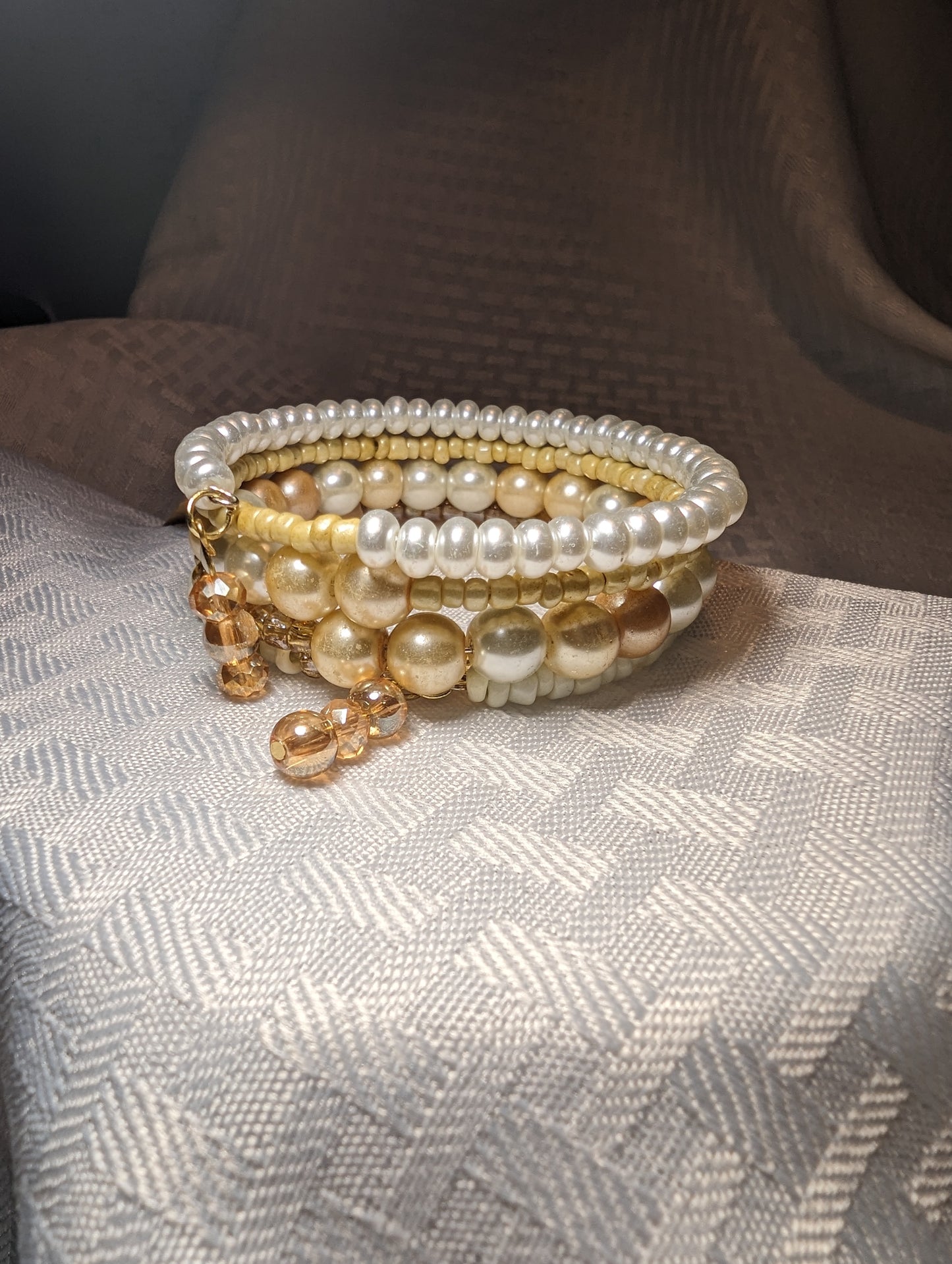 Glass beads and pearls bracelet